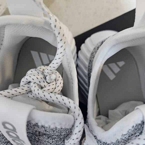 New Adidas Kaptir Flow size 6 womens grey silver - Picture 9 of 10